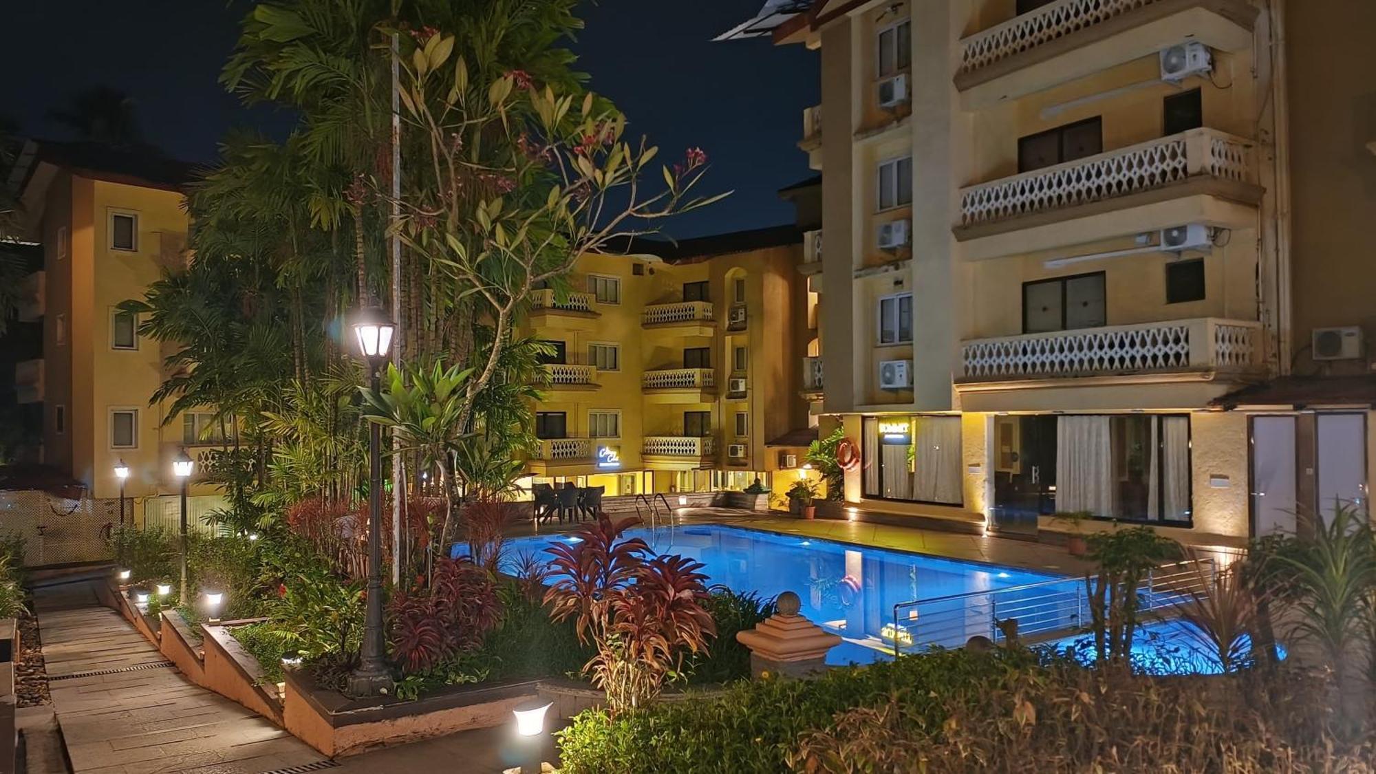 Golden Landmark Green Valley Beach Resort Dona Paula Dış mekan fotoğraf