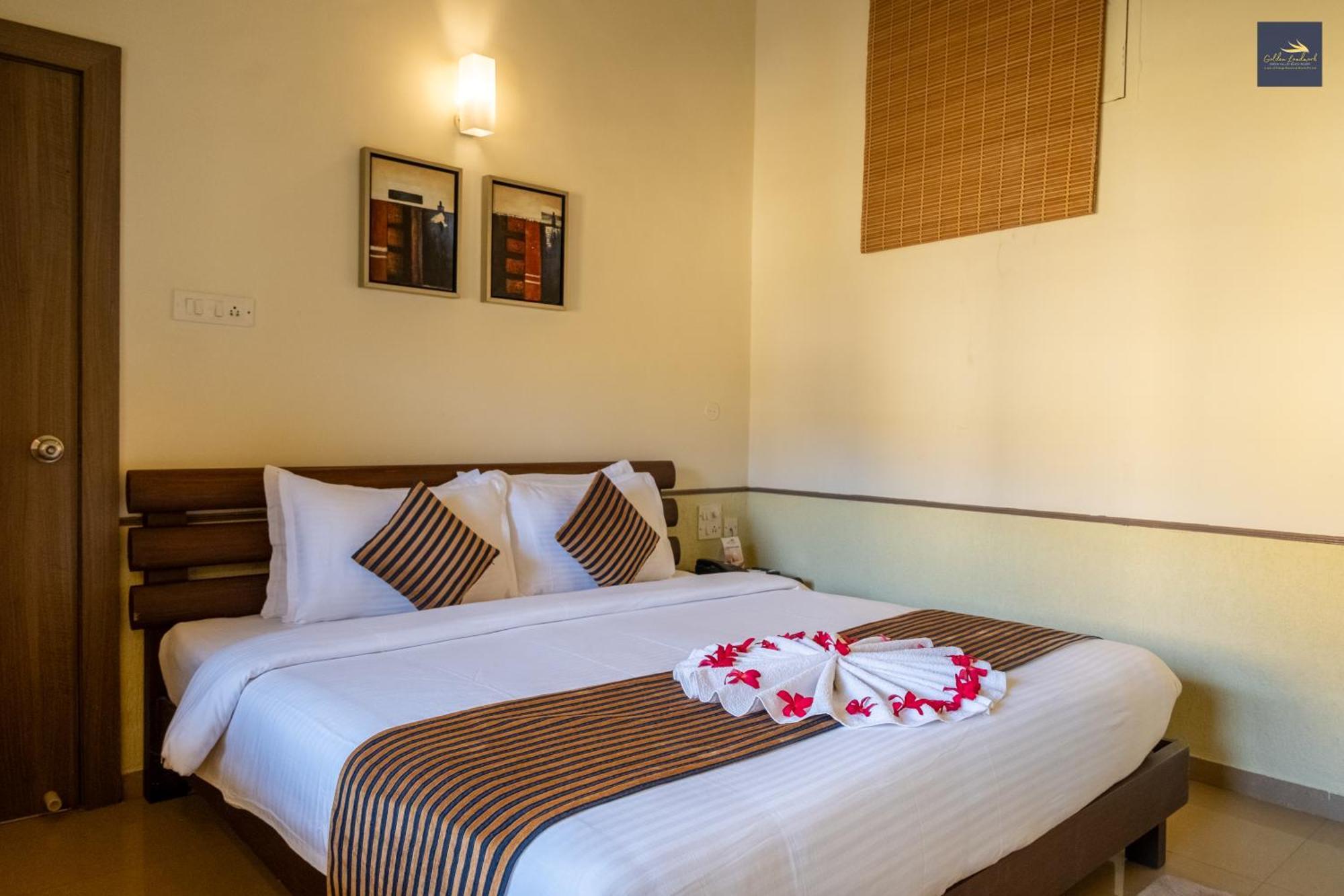 Golden Landmark Green Valley Beach Resort Dona Paula Dış mekan fotoğraf